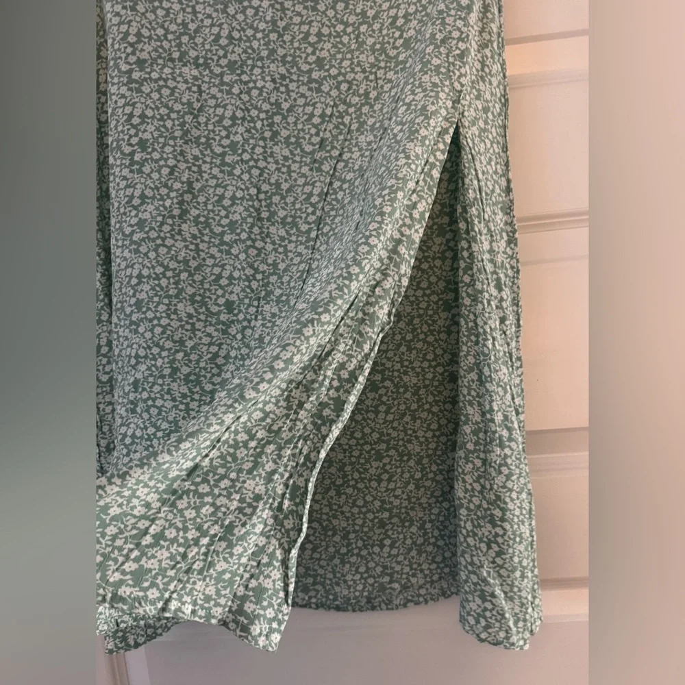 FAITHFULL THE BRAND RACQUEL MIDI SKIRT KAIA FLORAL SEAFOAM GREEN SIZE US6/AU10/M - Picture 5 of 8